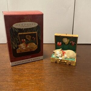 Hallmark Keepsake Cat Naps Christmas Ornament 1997 Collector's Series Kitty
